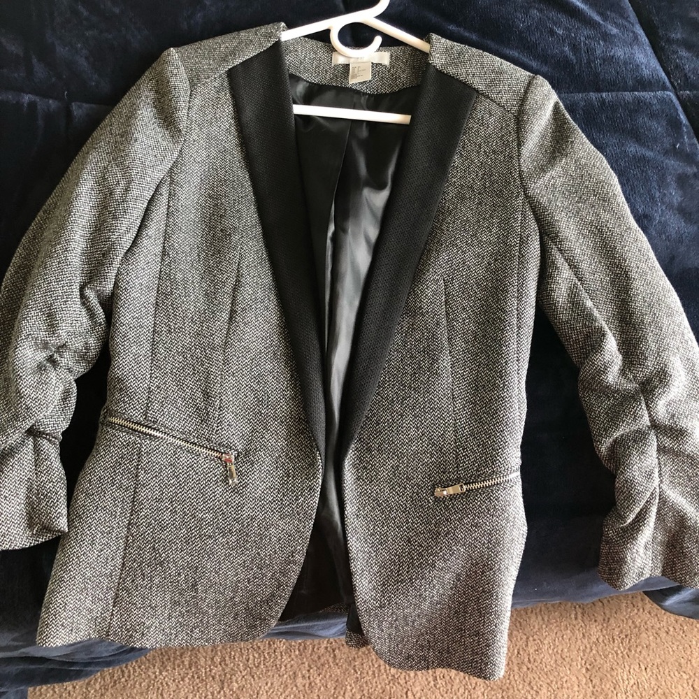 Classy Blazer!
